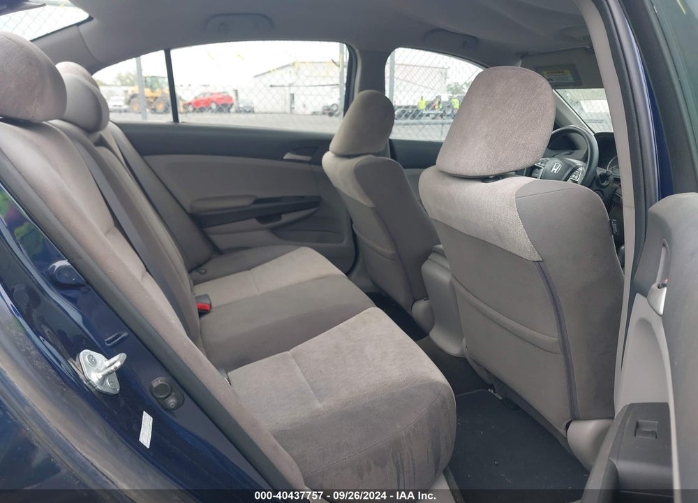 2010 HONDA ACCORD 2.4 LX VIN: 1HGCP2F33AA184935