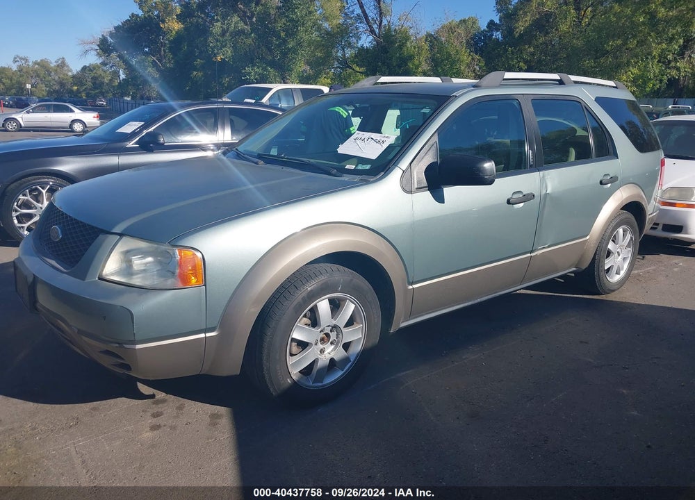 2005 FORD FREESTYLE SE VIN: 1FMZK01105GA22177