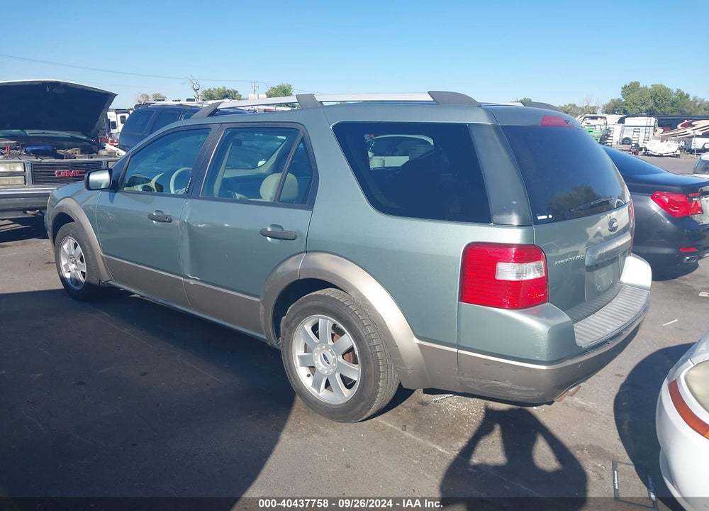 2005 FORD FREESTYLE SE VIN: 1FMZK01105GA22177