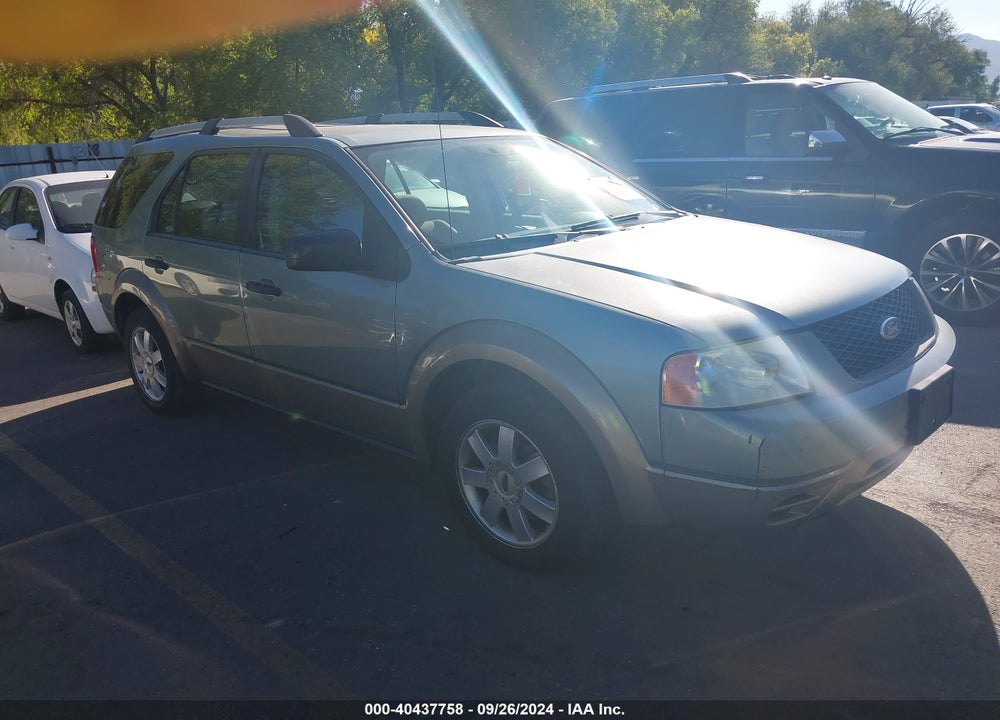 2005 FORD FREESTYLE SE VIN: 1FMZK01105GA22177