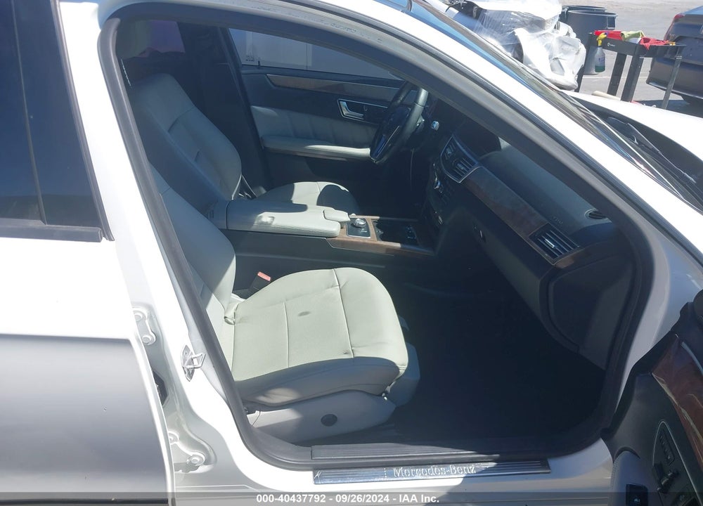 2013 MERCEDES-BENZ E 350 VIN: WDDHF5KB4DA742260