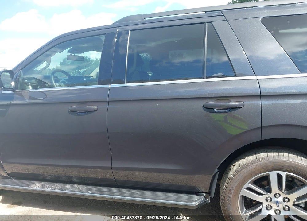 2022 FORD EXPEDITION XLT VIN: 1FMJU1HT8NEA61678