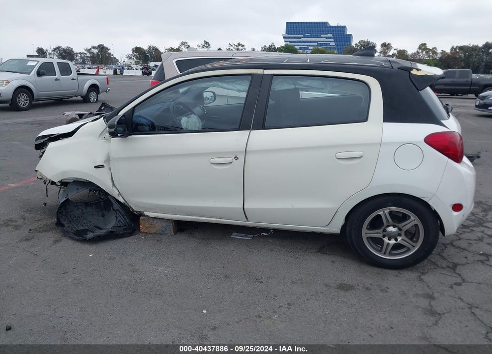 2015 MITSUBISHI MIRAGE ES VIN: ML32A4HJ1FH033001