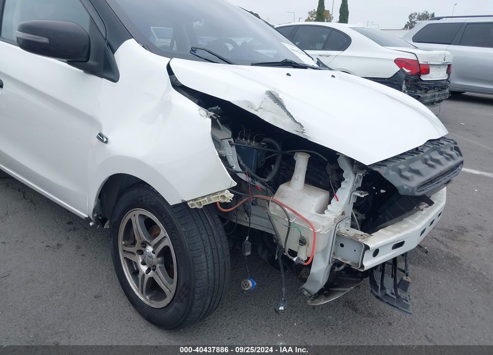 2015 MITSUBISHI MIRAGE ES VIN: ML32A4HJ1FH033001