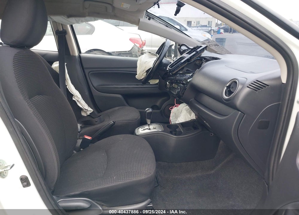 2015 MITSUBISHI MIRAGE ES VIN: ML32A4HJ1FH033001