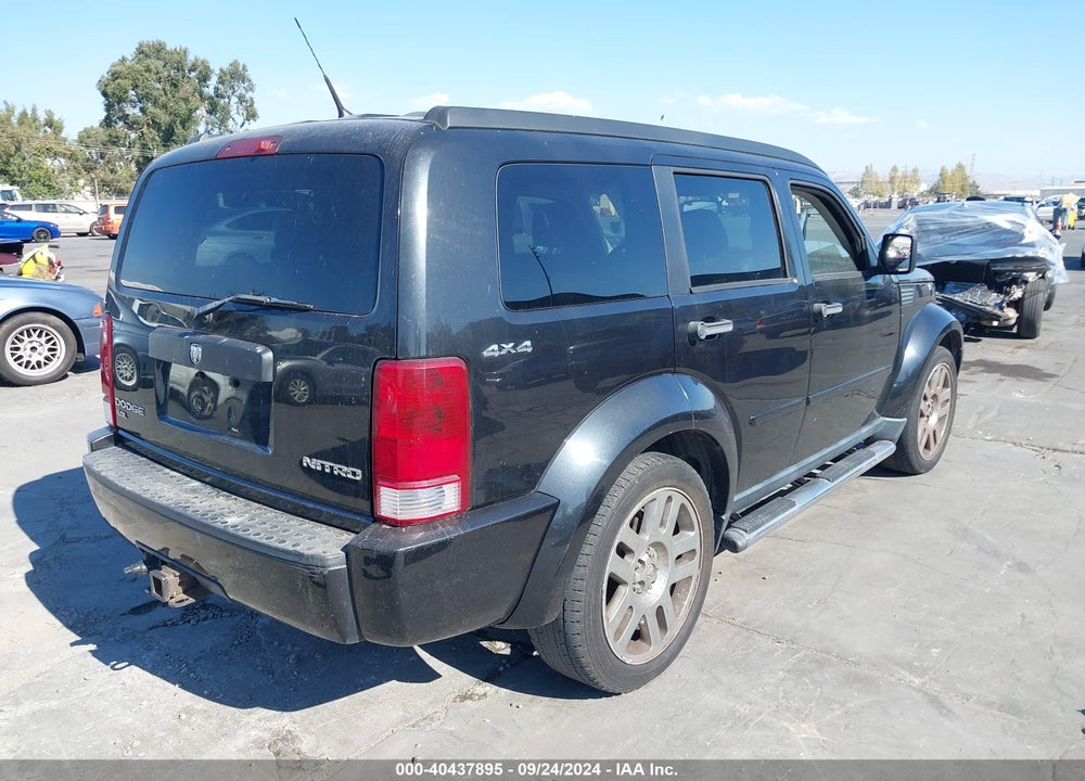 2011 DODGE NITRO HEAT VIN: 1D4PU4GX9BW505941