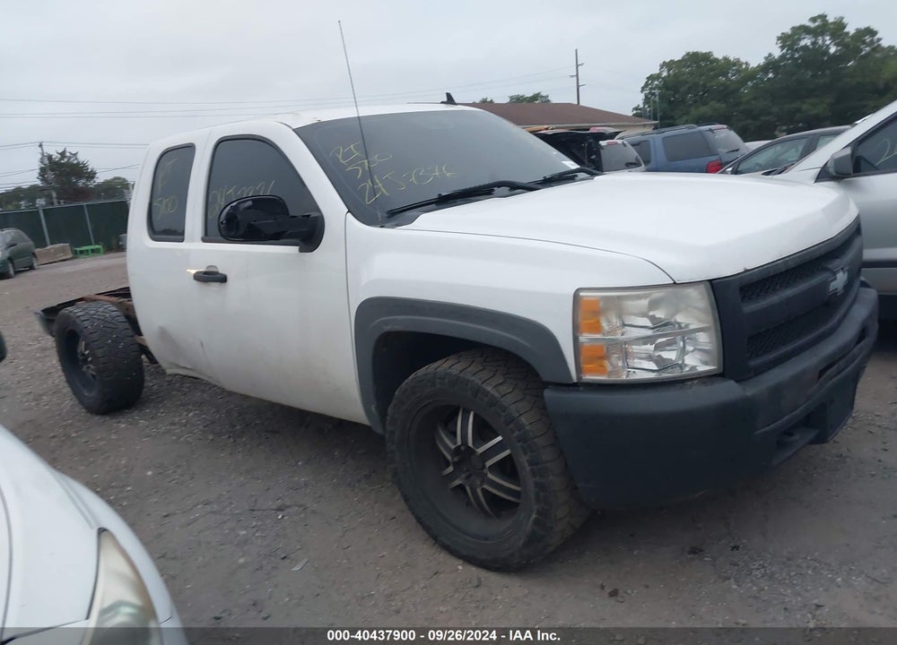 2009 CHEVROLET SILVERADO 1500 WORK TRUCK VIN: 1GCEK190X9Z261413