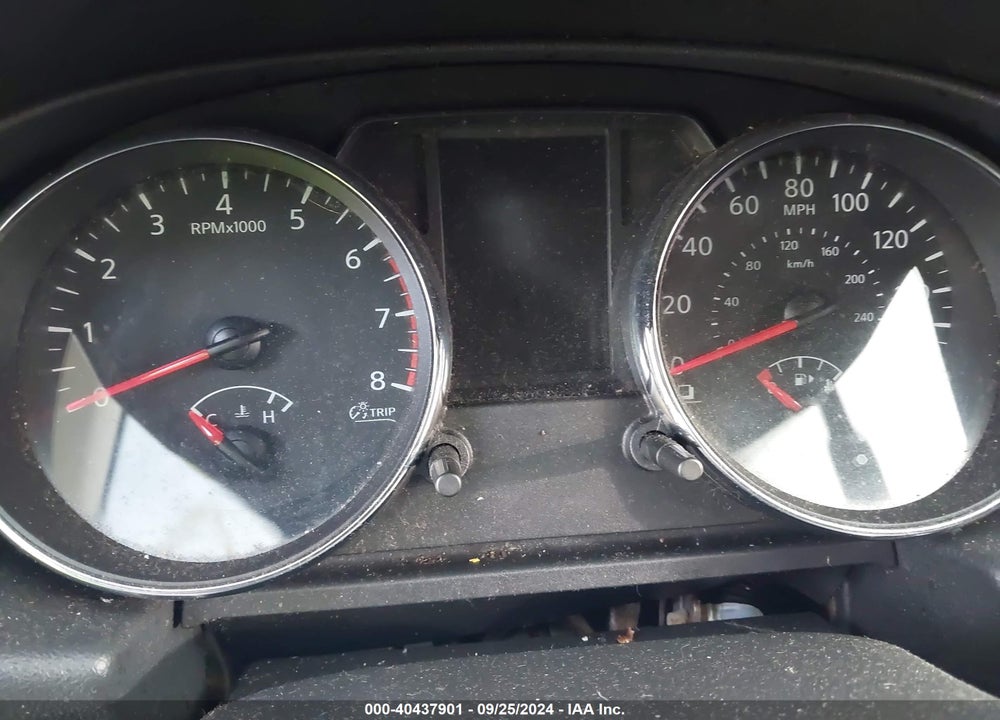 2011 NISSAN ROGUE S KROM EDITION VIN: JN8AS5MV2BW269607