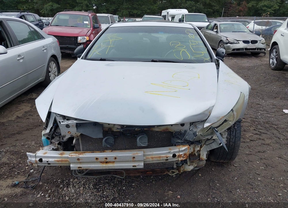 2010 HONDA ACCORD 2.4 EX-L VIN: 1HGCS1B80AA015790