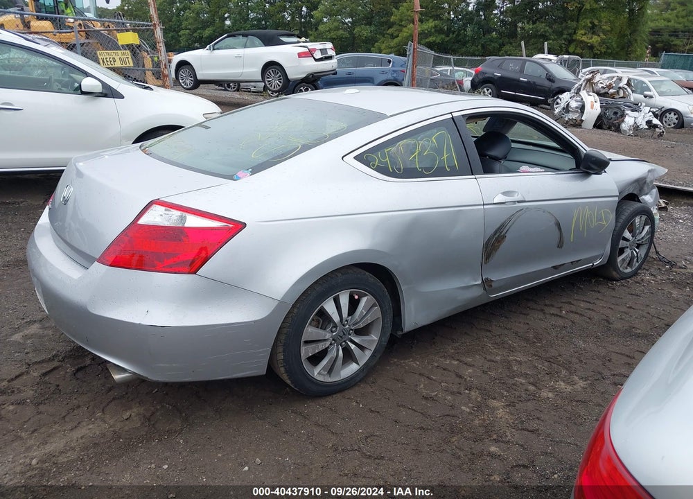 2010 HONDA ACCORD 2.4 EX-L VIN: 1HGCS1B80AA015790