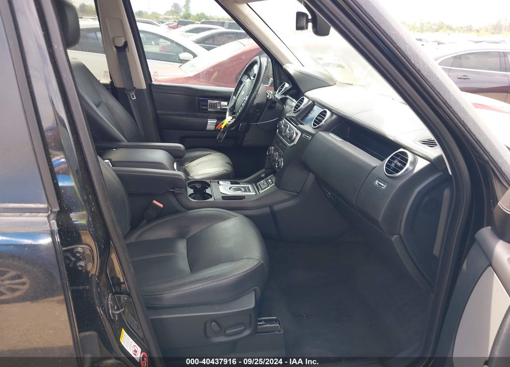 2015 LAND ROVER LR4 VIN: SALAK2V68FA753097
