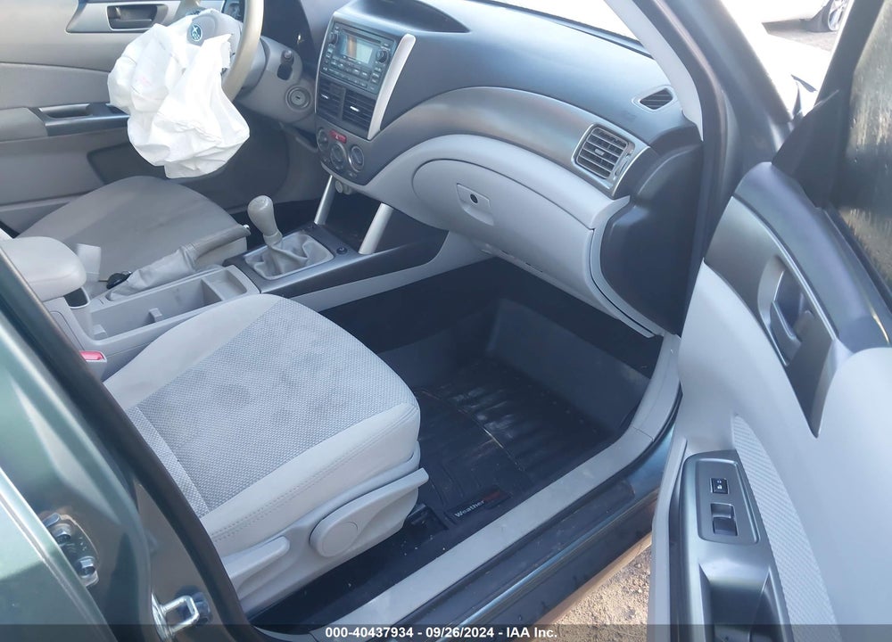 2013 SUBARU FORESTER VIN: JF2SHAAC3DG405476