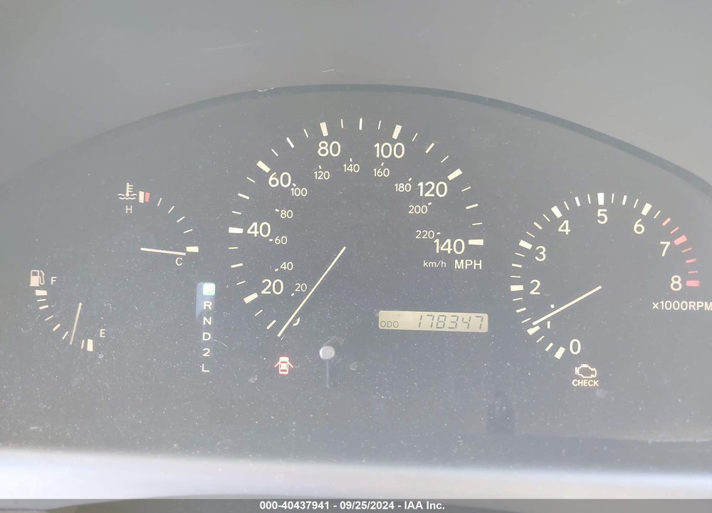 2000 LEXUS RX 300 VIN: JT6HF10U0Y0115520