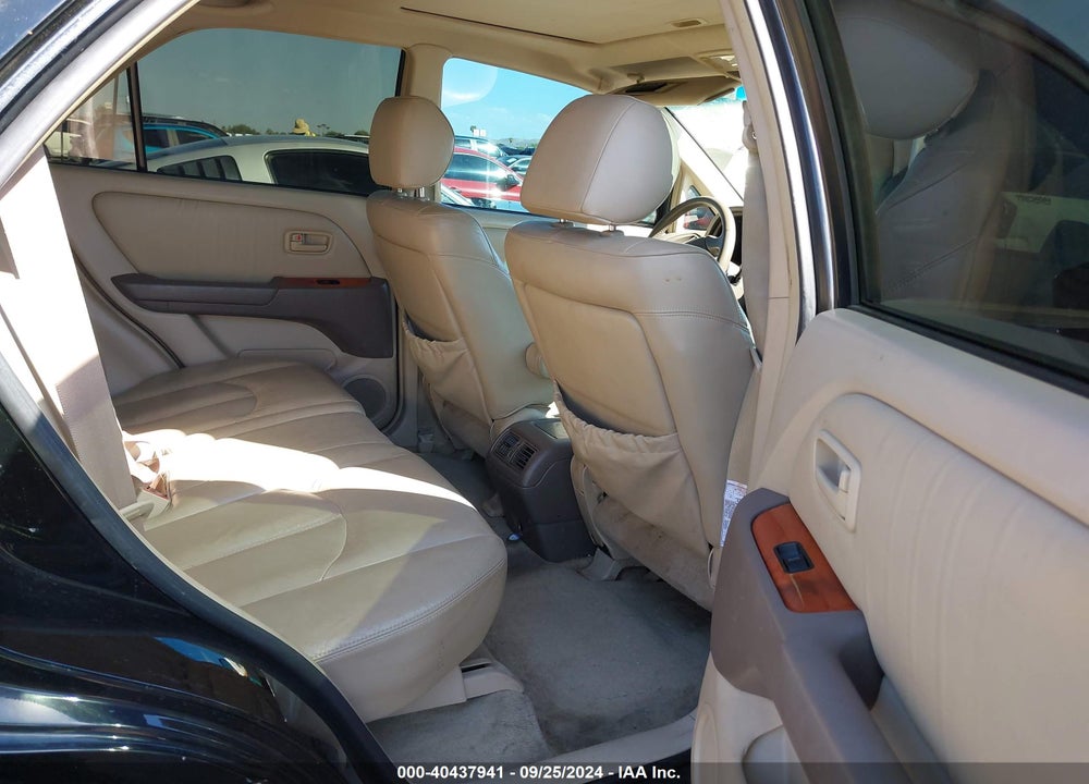 2000 LEXUS RX 300 VIN: JT6HF10U0Y0115520