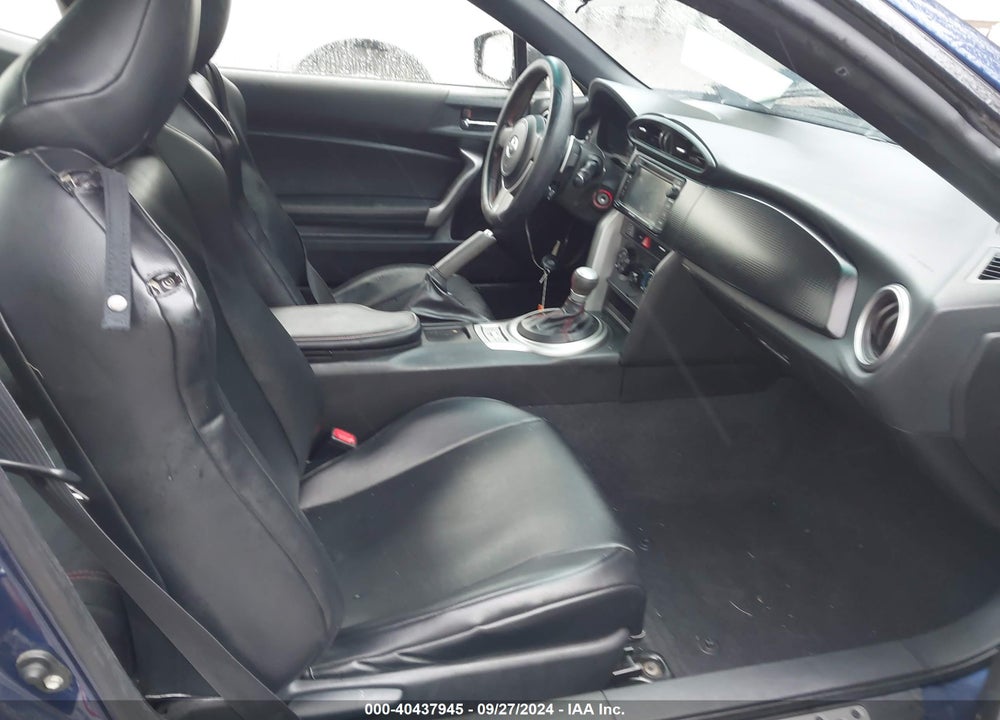 2013 SCION FR-S VIN: JF1ZNAA17D2733748