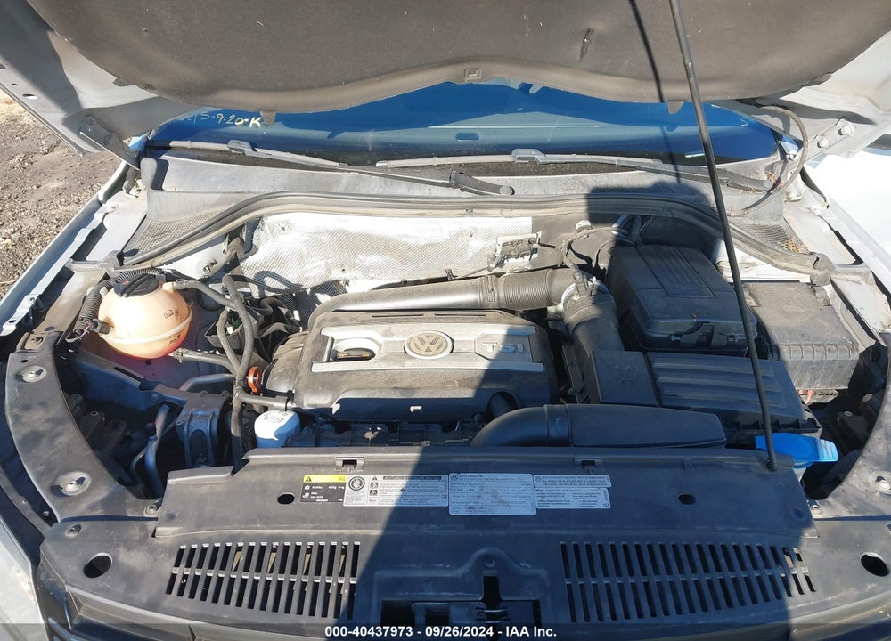 2013 VOLKSWAGEN TIGUAN S VIN: WVGBV7AX5DW551859