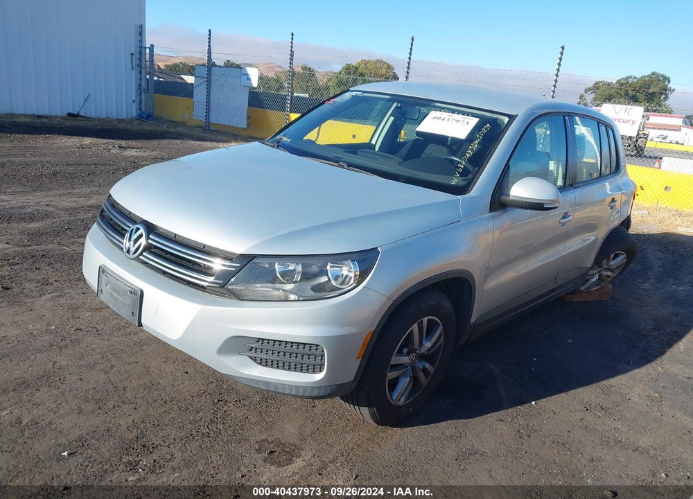 2013 VOLKSWAGEN TIGUAN S VIN: WVGBV7AX5DW551859