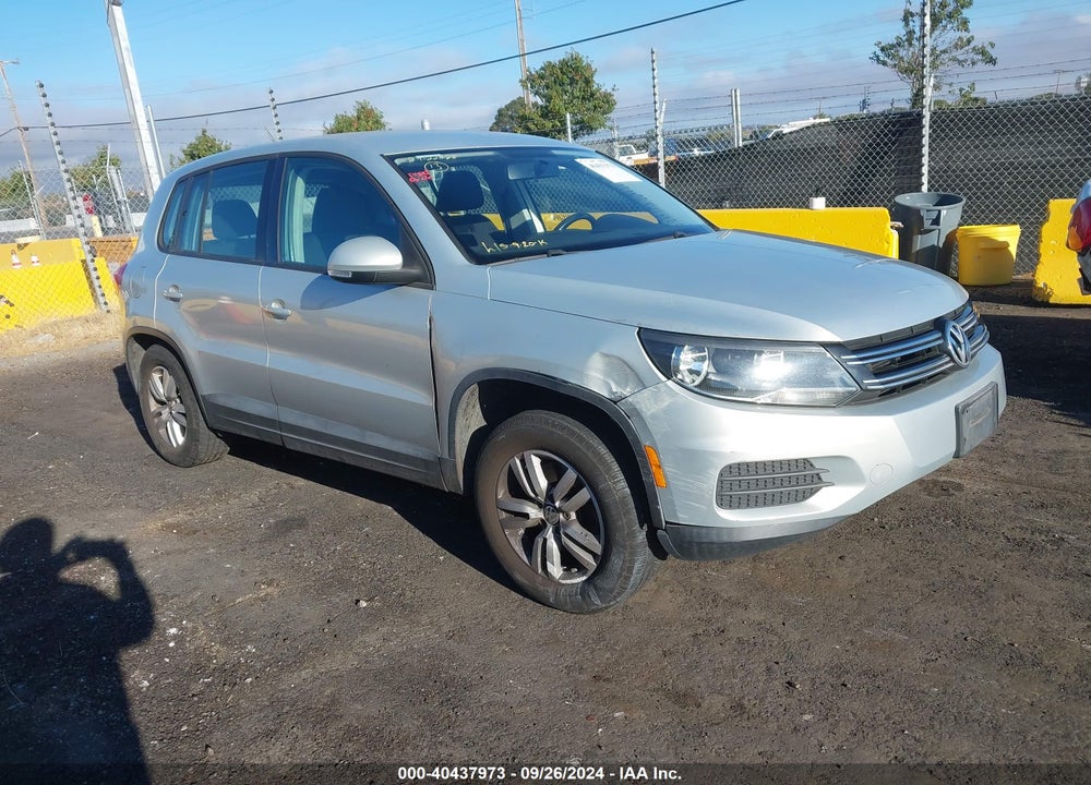 2013 VOLKSWAGEN TIGUAN S VIN: WVGBV7AX5DW551859