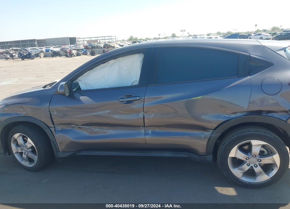 2022 HONDA HR-V 2WD LX VIN: 3CZRU5H37NM703861