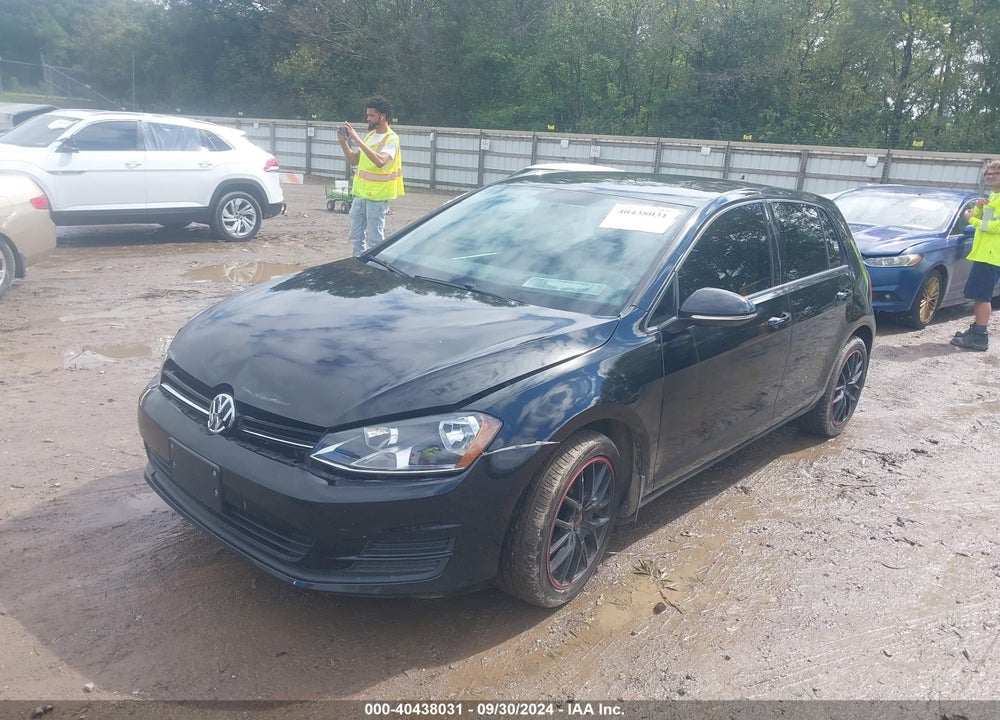2015 VOLKSWAGEN GOLF TDI S 4-DOOR VIN: 3VW2A7AU3FM047011