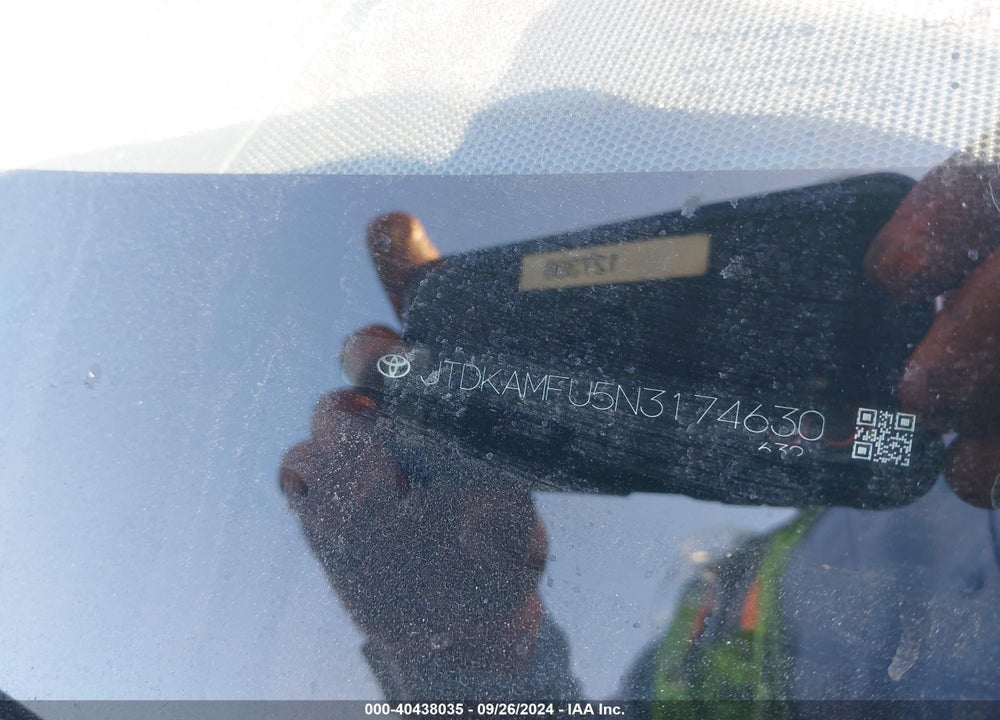 2022 TOYOTA PRIUS LE VIN: JTDKAMFU5N3174630