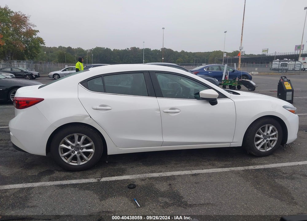 2018 MAZDA 3 SPORT VIN: 3MZBN1U72JM217651