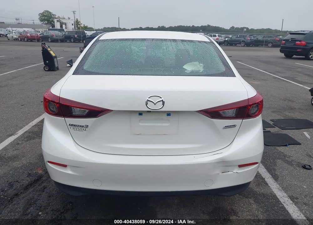 2018 MAZDA 3 SPORT VIN: 3MZBN1U72JM217651
