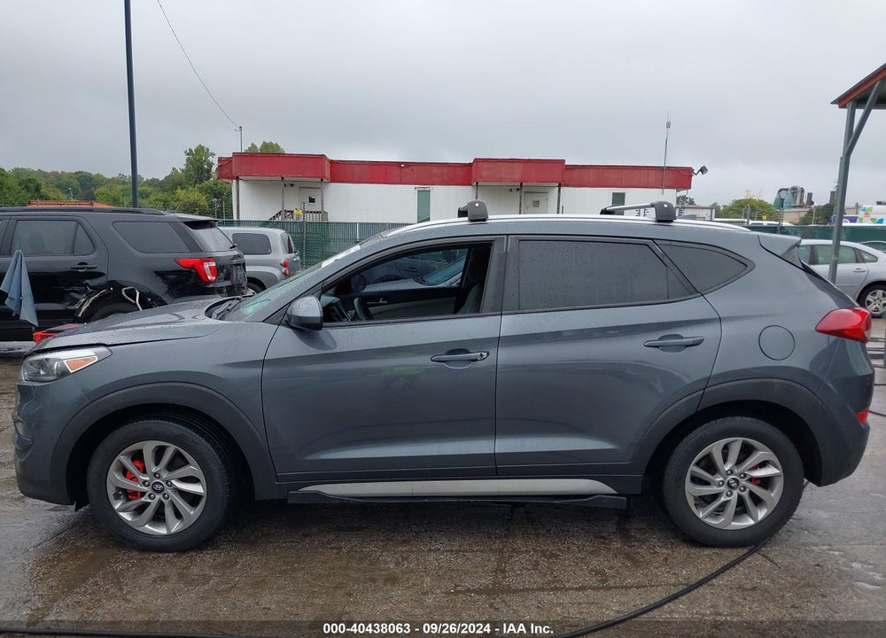 2018 HYUNDAI TUCSON SEL VIN: KM8J3CA43JU692078