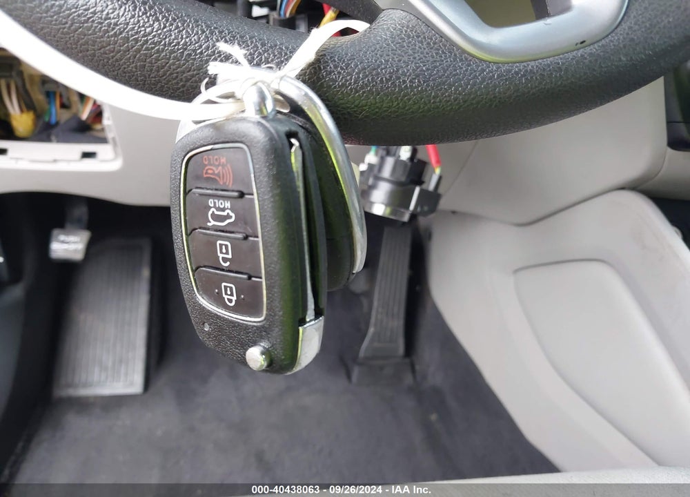 2018 HYUNDAI TUCSON SEL VIN: KM8J3CA43JU692078