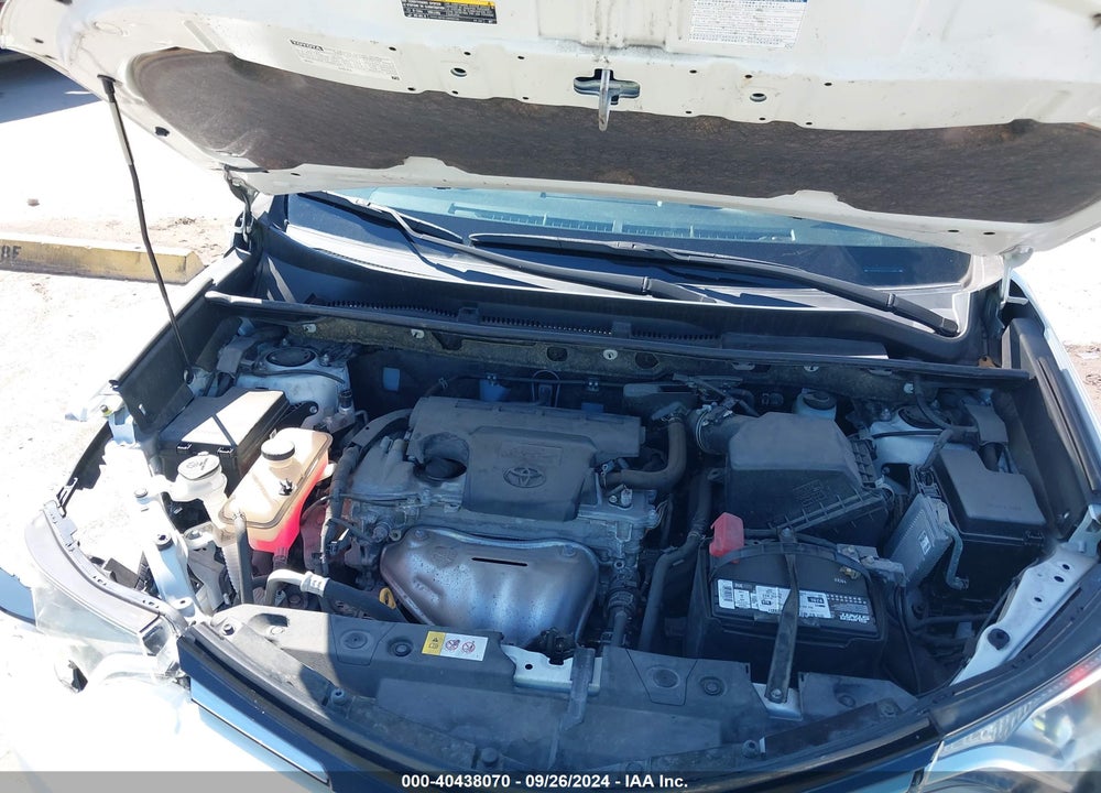 2017 TOYOTA RAV4 LE VIN: JTMZFREV1HJ141888