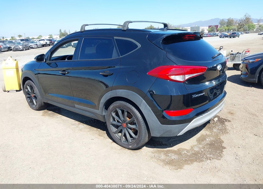 2017 HYUNDAI TUCSON NIGHT VIN: KM8J33A27HU520189