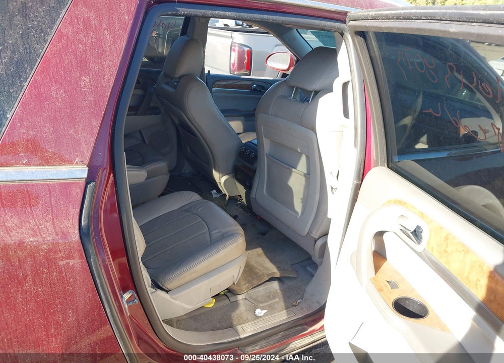 2011 BUICK ENCLAVE 1XL VIN: 5GAKRBED4BJ233805