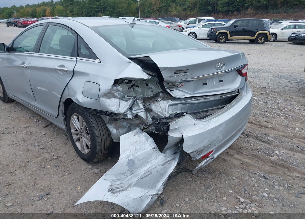 2011 HYUNDAI SONATA GLS VIN: 5NPEB4AC4BH008740