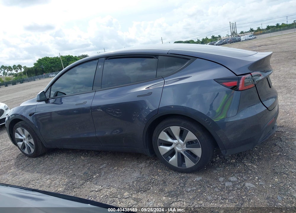 2023 TESLA MODEL Y VIN: 7SAYGAEE3PF888895