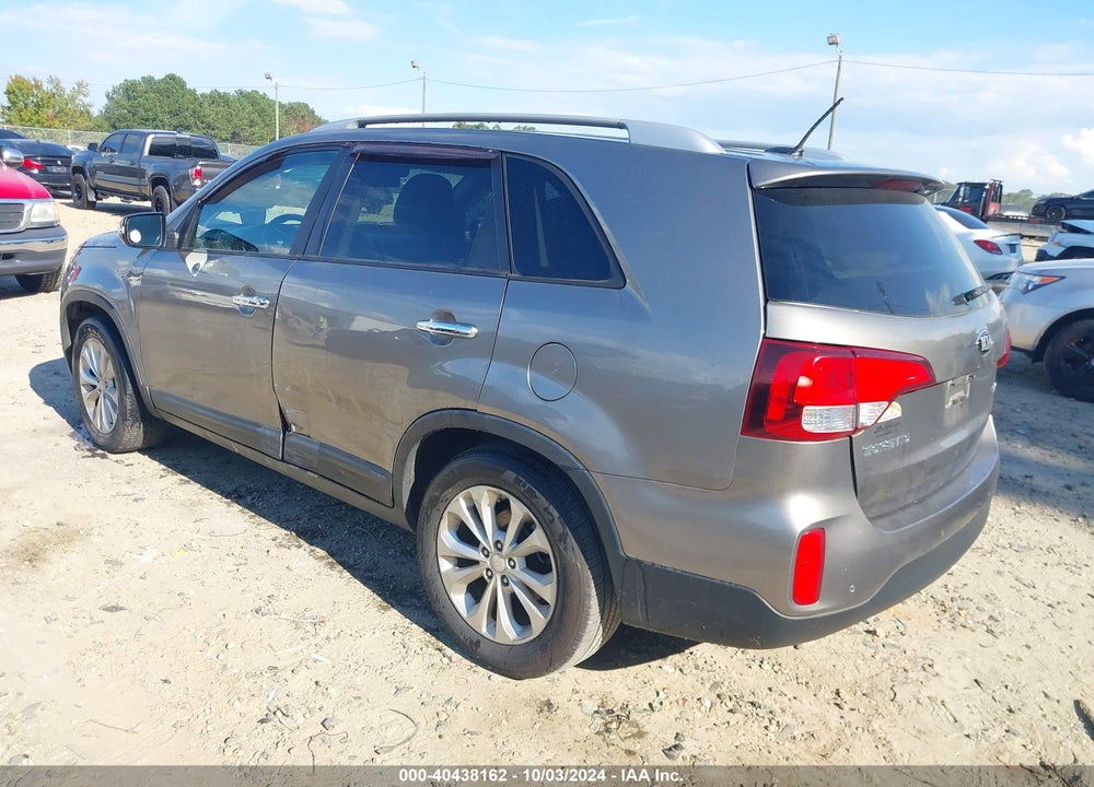 2015 KIA SORENTO EX V6 VIN: 5XYKU4A77FG644050