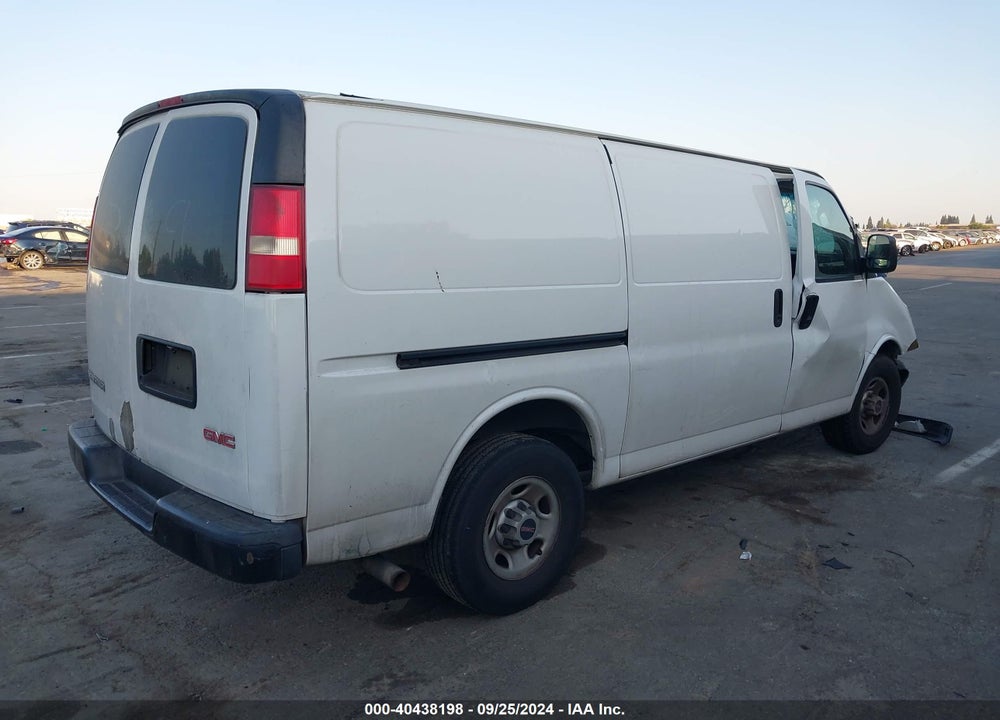 2008 GMC SAVANA WORK VAN VIN: 1GTGG25C381181013