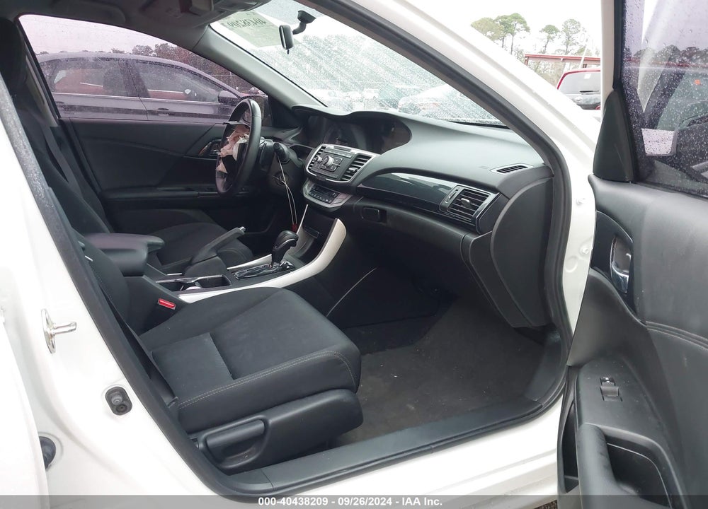 2015 HONDA ACCORD SPORT VIN: 1HGCR2F59FA266610