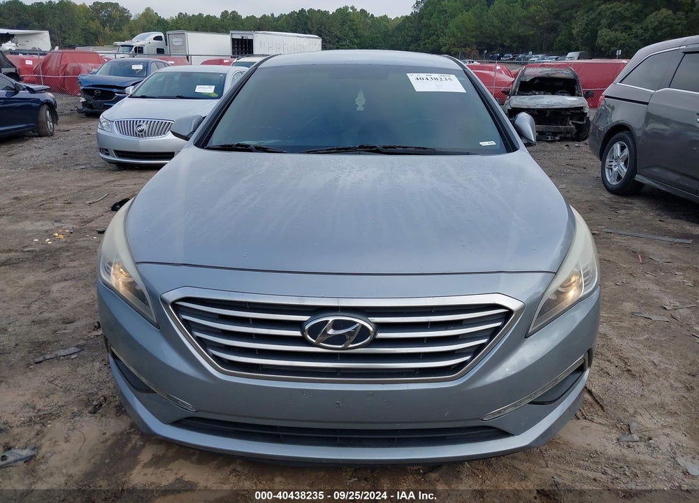 2015 HYUNDAI SONATA SE VIN: 5NPE24AF9FH199247