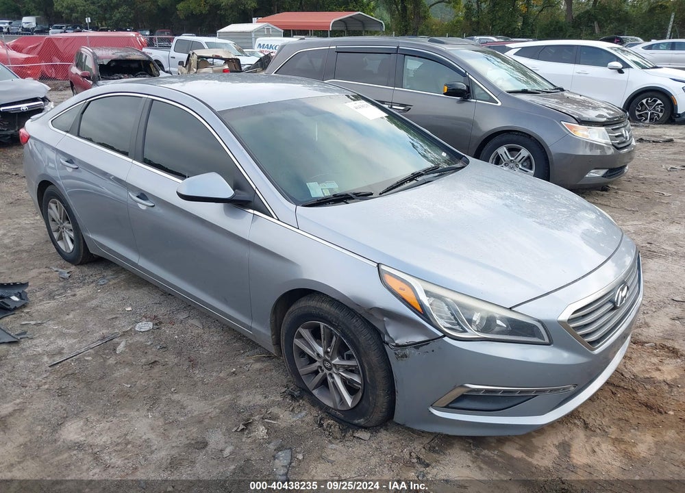 2015 HYUNDAI SONATA SE VIN: 5NPE24AF9FH199247