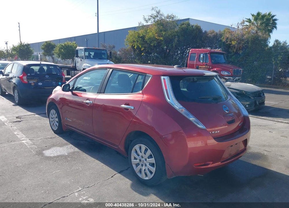 2014 NISSAN LEAF S VIN: 1N4AZ0CP7EC336114