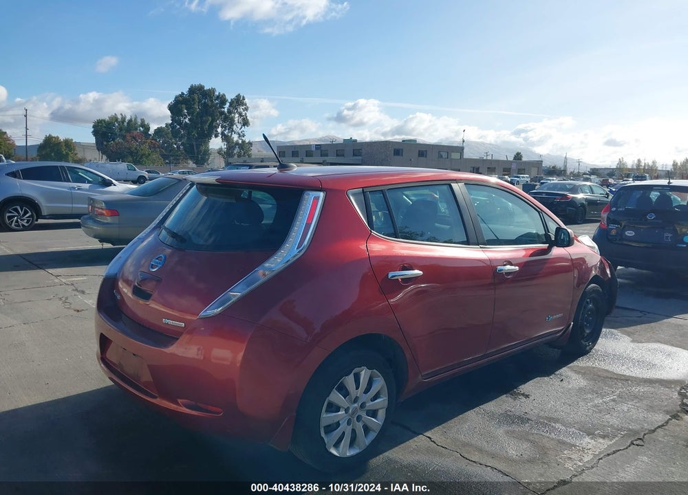 2014 NISSAN LEAF S VIN: 1N4AZ0CP7EC336114
