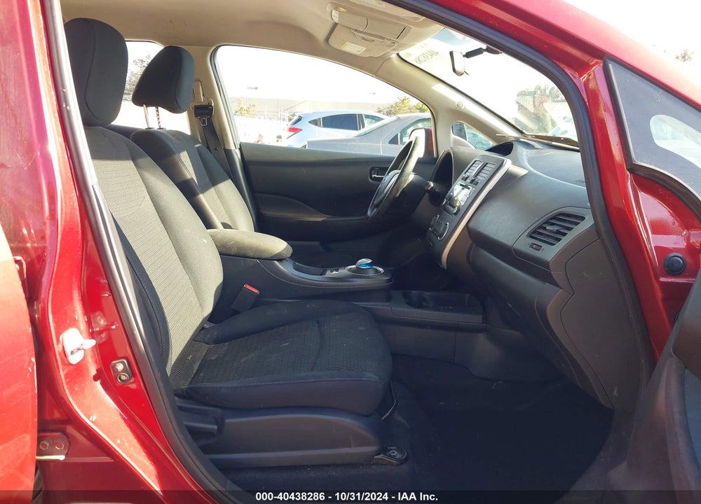 2014 NISSAN LEAF S VIN: 1N4AZ0CP7EC336114