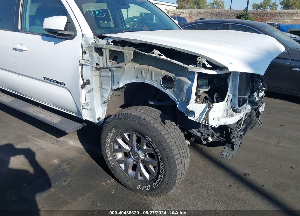 2018 TOYOTA TACOMA SR5 VIN: 3TMBZ5DN6JM012301