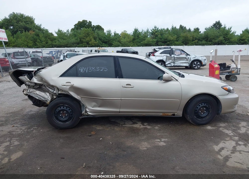 2005 TOYOTA CAMRY LE VIN: 4T1BE32K05U552166