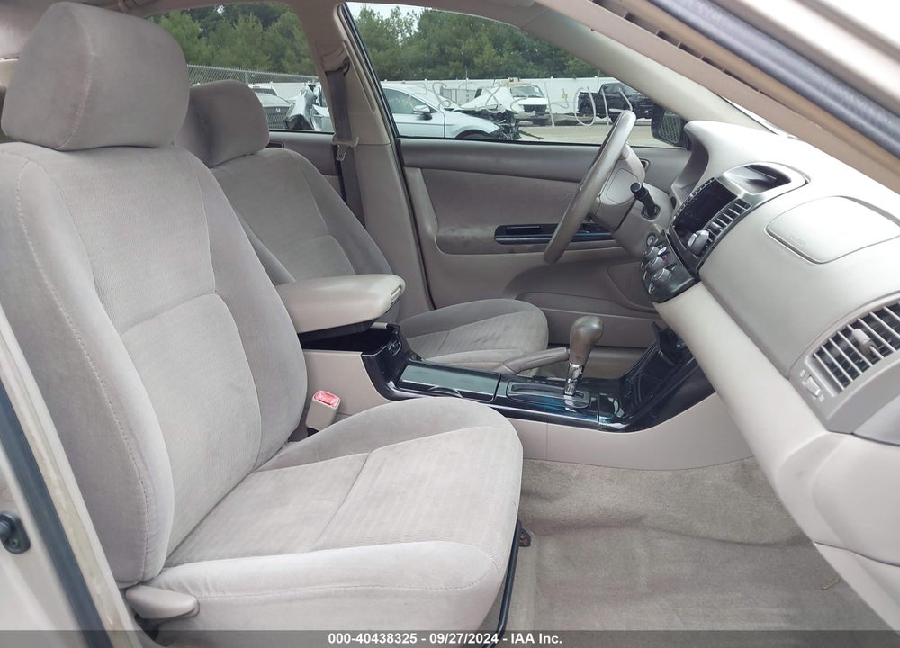2005 TOYOTA CAMRY LE VIN: 4T1BE32K05U552166
