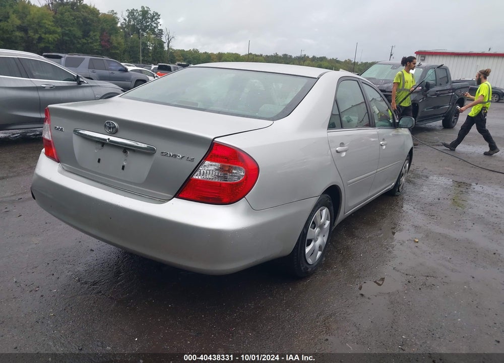 2002 TOYOTA CAMRY LE VIN: 4T1BE30K62U528808