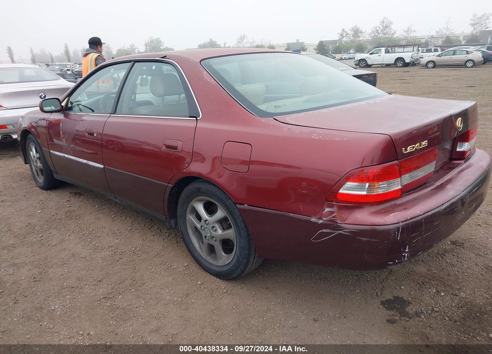 2000 LEXUS ES 300 VIN: JT8BF28G6Y5077652