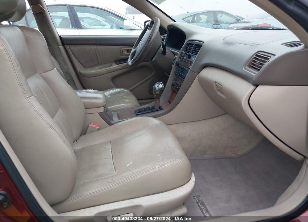 2000 LEXUS ES 300 VIN: JT8BF28G6Y5077652
