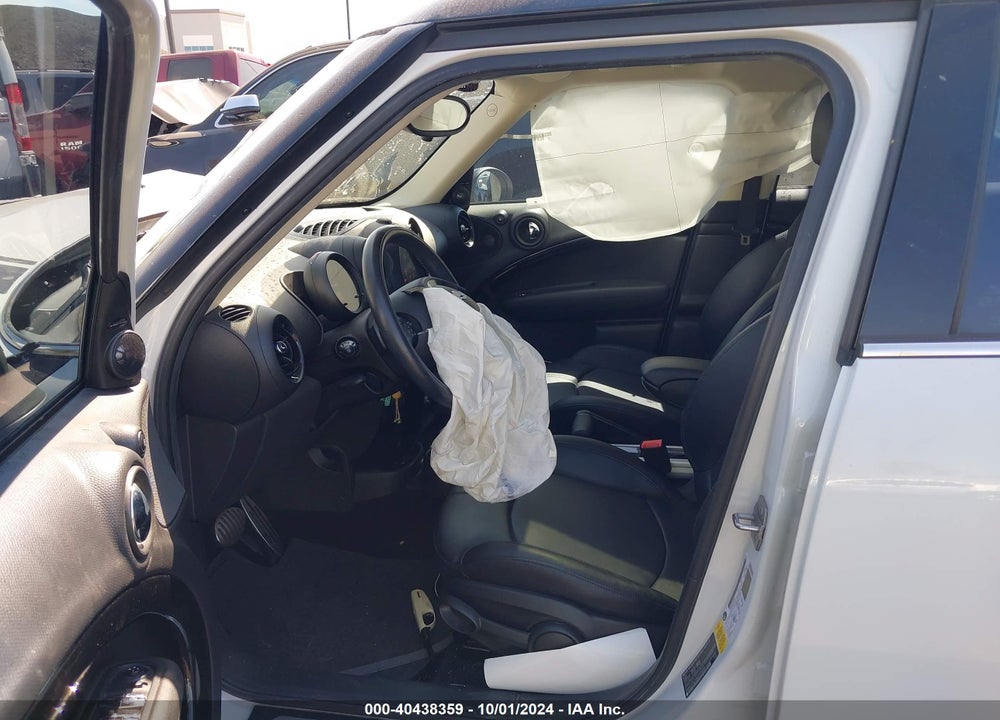 2016 MINI COUNTRYMAN COOPER S VIN: WMWZC3C58GWT09839