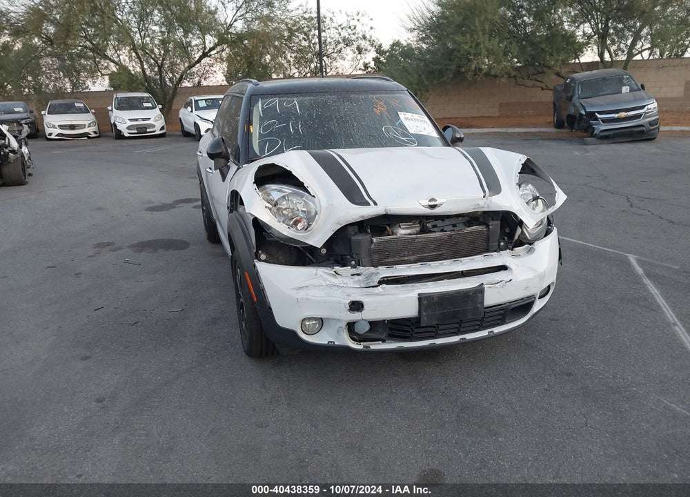 2016 MINI COUNTRYMAN COOPER S VIN: WMWZC3C58GWT09839